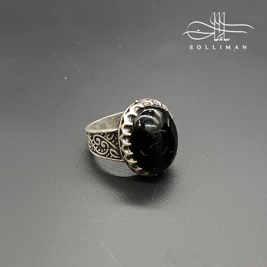 Ebony Crown – Black Coral & Silver Elegance